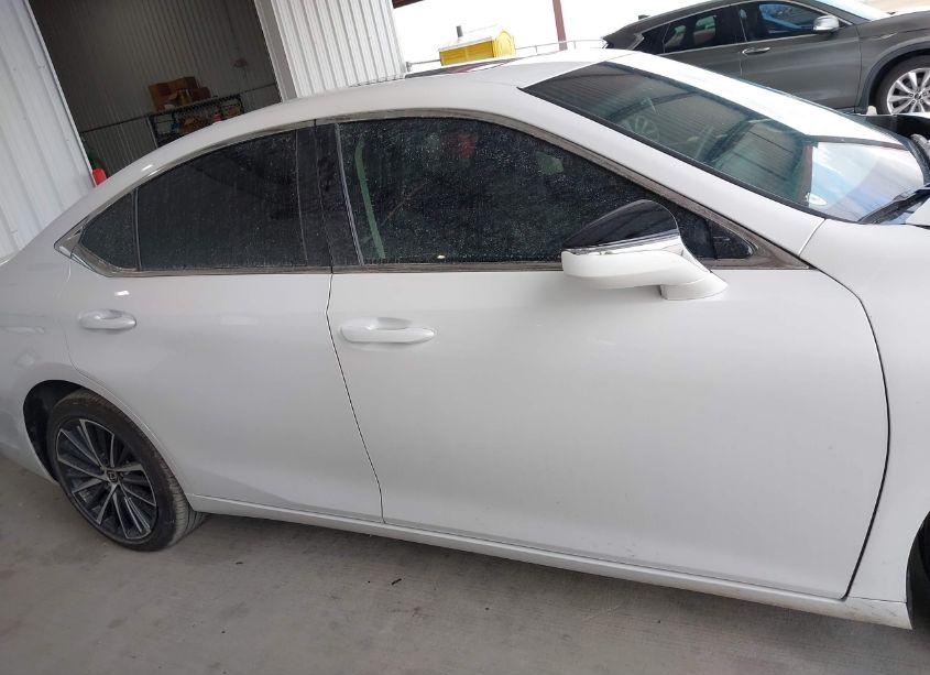 Photo 13 of 2024 Lexus Es 300H (VIN 58ADA1C19RU047837)