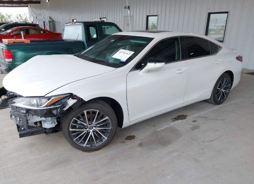 Photo 2 of 2024 Lexus Es 300H (VIN 58ADA1C19RU047837)