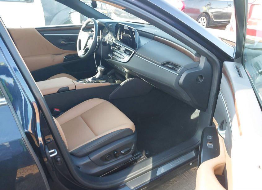 Photo 5 of 2024 Lexus Es 300H (VIN 58ADA1C1XRU039875)