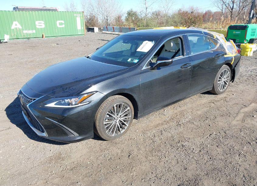 Photo 2 of 2024 Lexus Es 350 (VIN 58ADZ1B10RU172414)