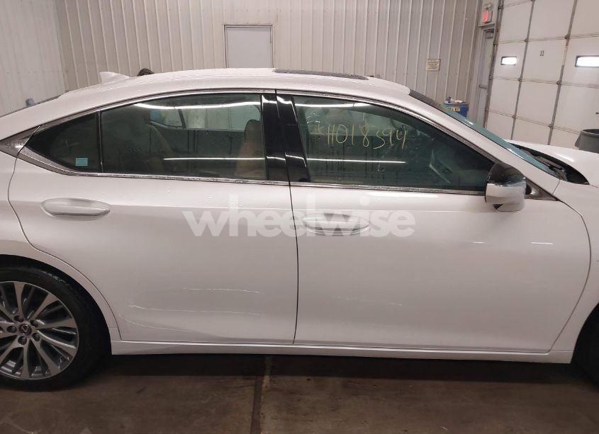 Photo 13 of 2020 Lexus Es 350 (VIN 58ADZ1B16LU074429)