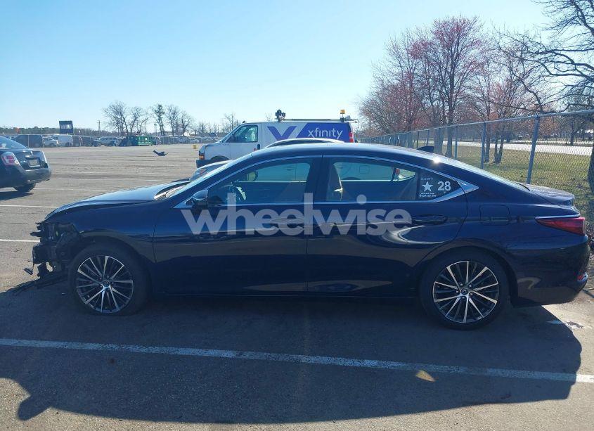 Photo 15 of 2024 Lexus Es 350 (VIN 58ADZ1B16RU170845)