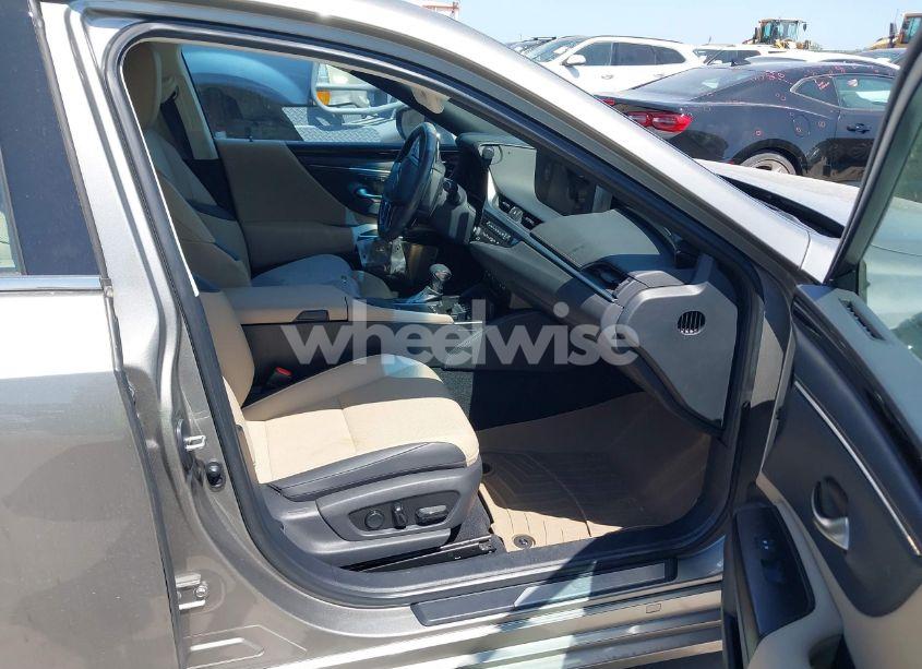 Photo 5 of 2020 Lexus Es 350 (VIN 58ADZ1B18LU073041)