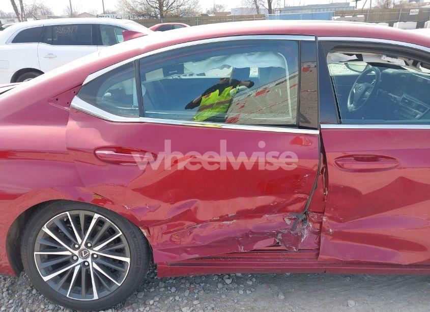 Photo 6 of 2024 Lexus Es 350 (VIN 58ADZ1B18RU181720)