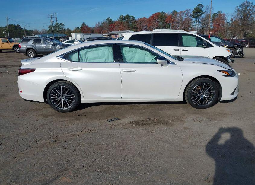 Photo 13 of 2024 Lexus Es 350 (VIN 58ADZ1B19RU179541)