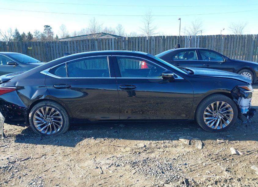 Photo 13 of 2024 Lexus Es 300H LUXURY (VIN 58AEA1C12RU045433)