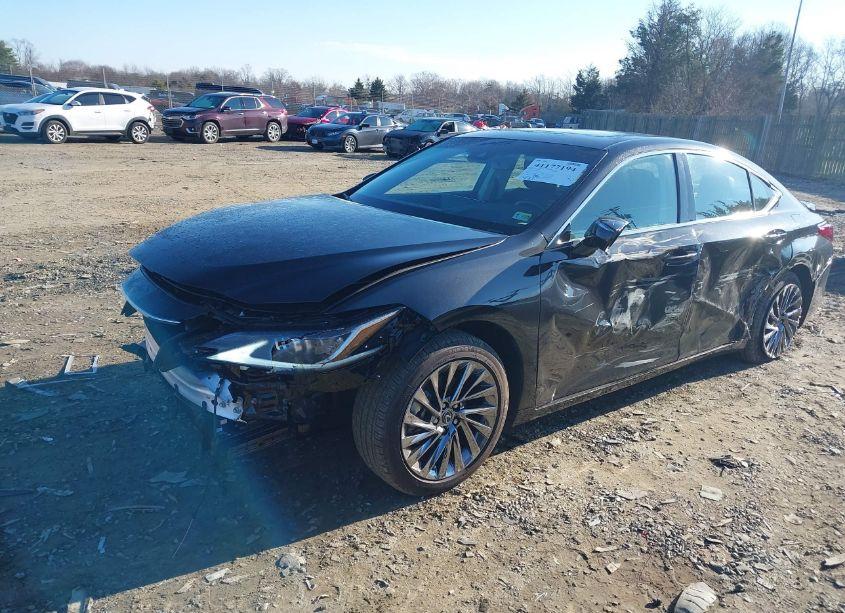 Photo 2 of 2024 Lexus Es 300H LUXURY (VIN 58AEA1C12RU045433)