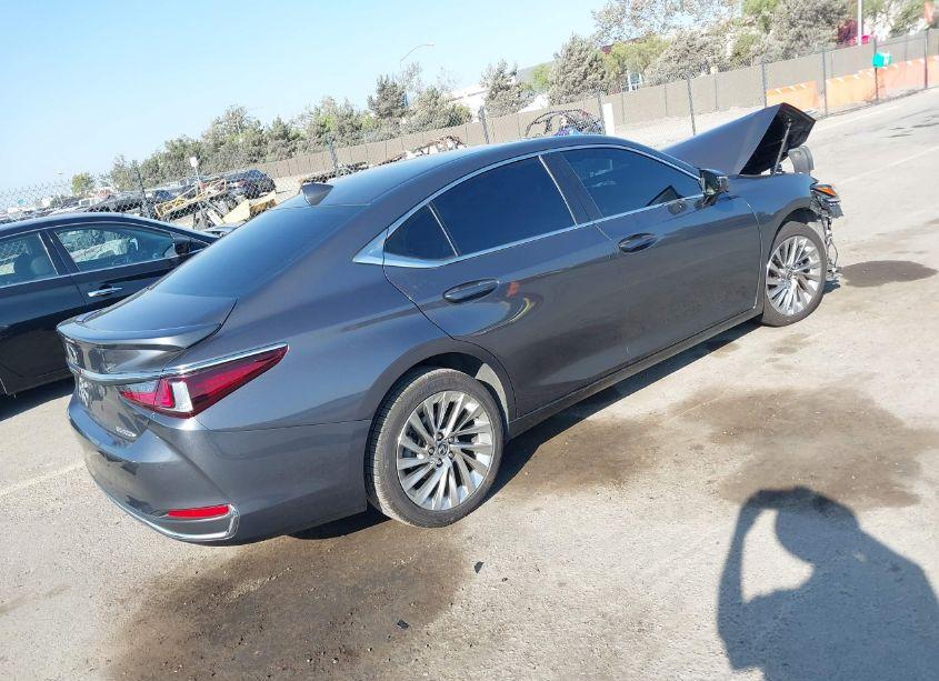 Photo 4 of 2023 Lexus Es 300H LUXURY (VIN 58AEA1C14PU027979)