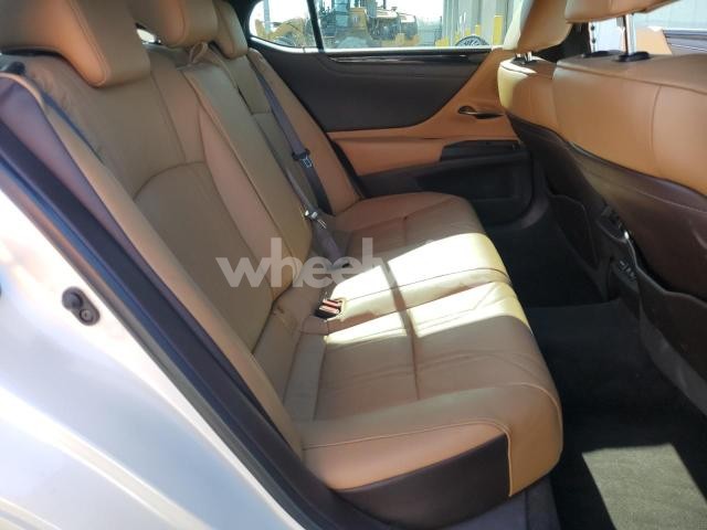 Photo 10 of 2020 LEXUS ES 350 LUXURY (VIN 58AEZ1B15LU054659)
