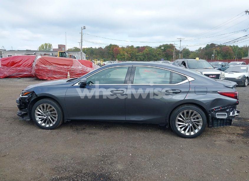 Photo 15 of 2023 Lexus Es 300H ULTRA LUXURY (VIN 58AFA1C18PU031442)