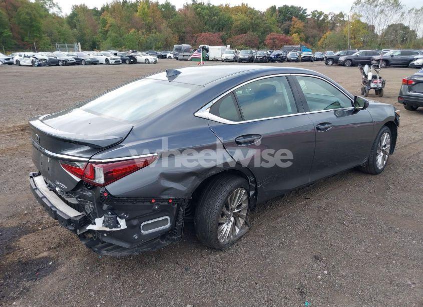 Photo 4 of 2023 Lexus Es 300H ULTRA LUXURY (VIN 58AFA1C18PU031442)