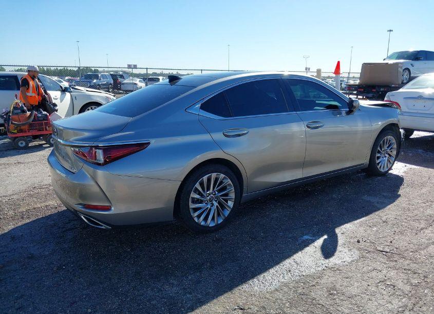 Photo 4 of 2020 Lexus Es 350 ULTRA LUXURY (VIN 58AFZ1B19LU067967)