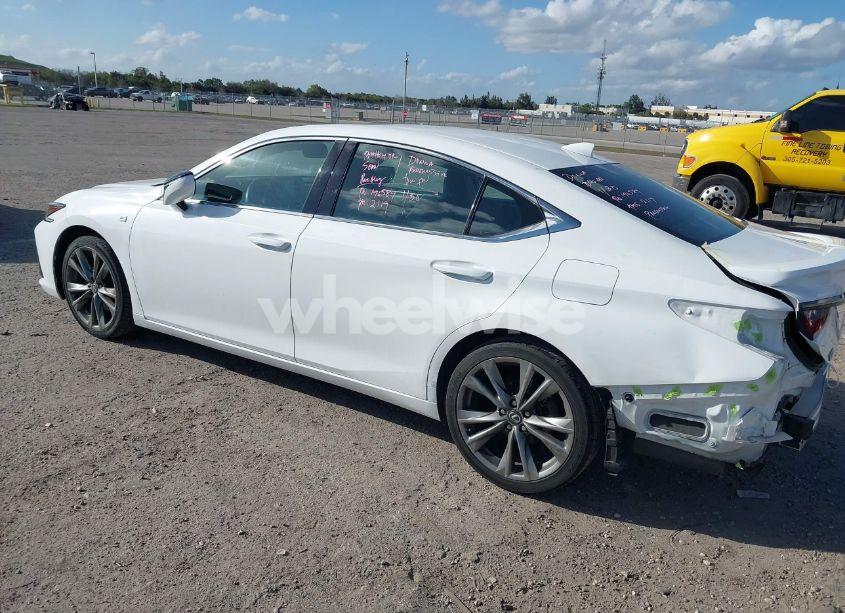 Photo 3 of 2020 Lexus Es 350 F SPORT (VIN 58AGZ1B15LU068053)