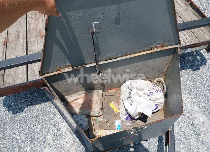 Photo 8 of 2015 Bwise L14-7 N/A (VIN 58CB1LC20FC001625)