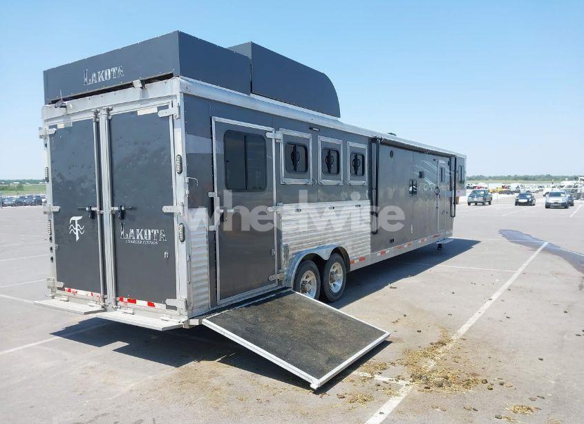 Photo 4 of 2019 Lakota Charger C8415 (VIN 58JGX4J23K1000495)