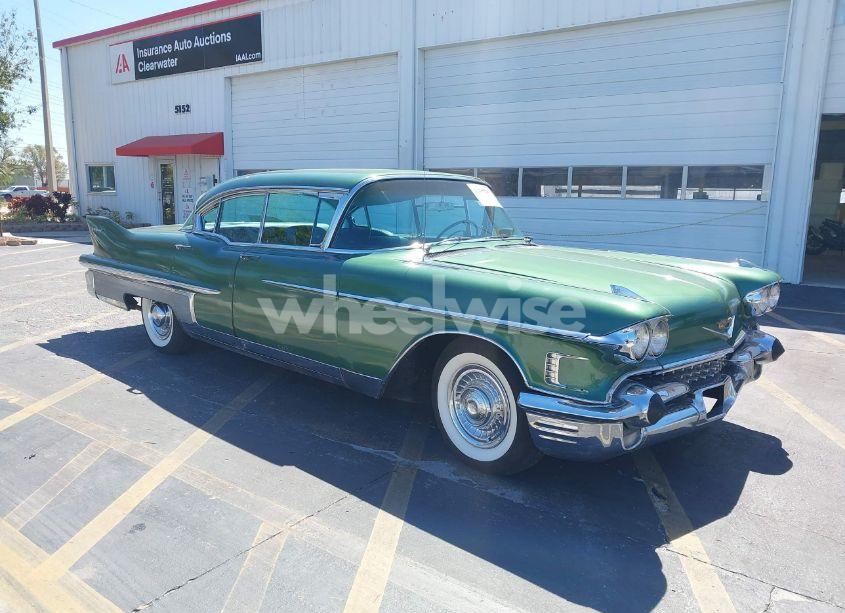 1958 Cadillac Fleetwood (VIN 58M103213) main photo