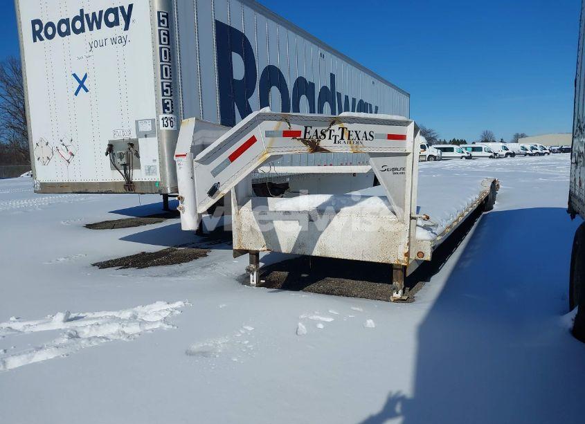 Photo 2 of 2024 Unknown 40" GOOSENECK (VIN 58SGM4022RE040107)