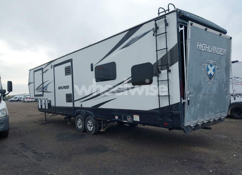 Photo 3 of 2018 Highland Ridge OTHER (VIN 58TCHSBV7J3HF3061)