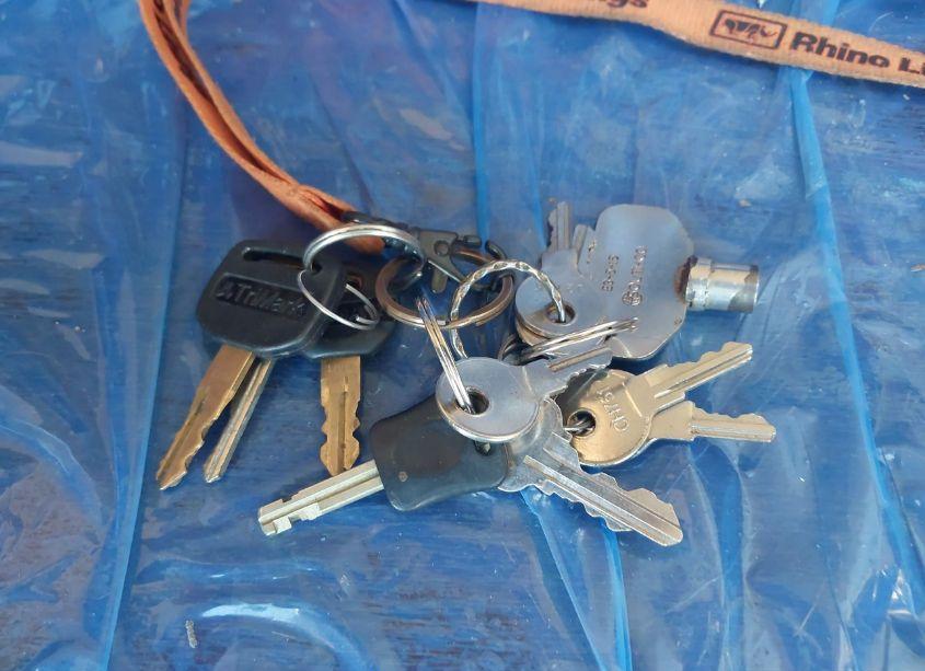 Photo 11 of 2004 R-vision Motorhome CHASSIS (VIN 5B4LP57G133363232)