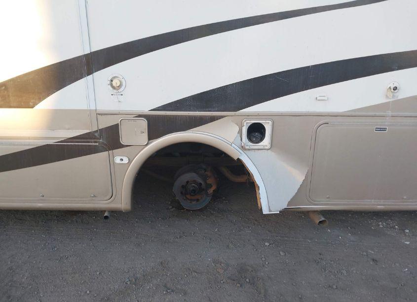 Photo 6 of 2004 R-vision Motorhome CHASSIS (VIN 5B4LP57G133363232)