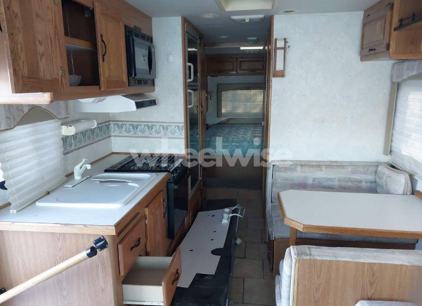 Photo 8 of 2003 Workhorse Custom CHASSIS MOTORHOME CHASSIS P3500 (VIN 5B4LP57G923350131)