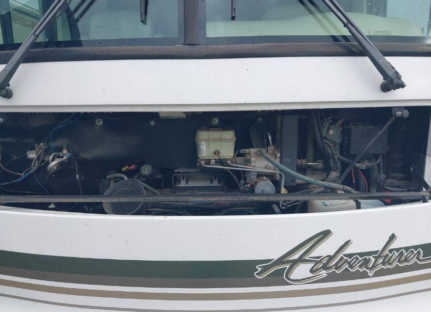 Photo 10 of 2002 Workhorse Custom CHASSIS MOTORHOME CHASSIS W22 (VIN 5B4MP67G423344893)