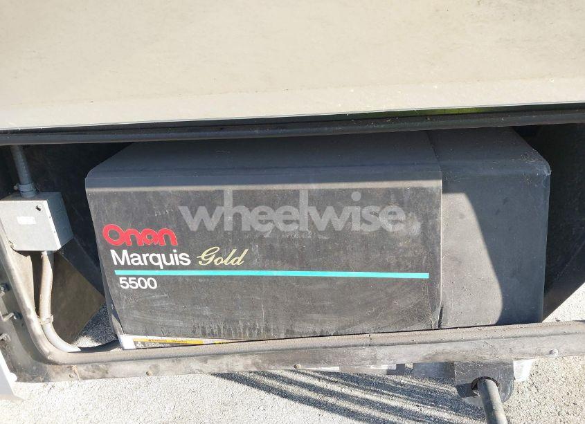 Photo 11 of 2003 Workhorse Custom CHASSIS MOTORHOME CHASSIS W22 (VIN 5B4MP67G933376238)