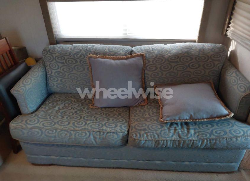 Photo 14 of 2003 Workhorse Custom CHASSIS MOTORHOME CHASSIS W22 (VIN 5B4MP67G933376238)