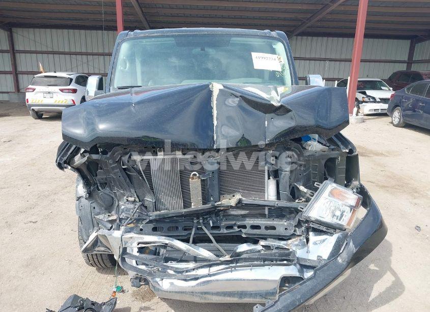 Photo 12 of 2019 Nissan Nv PASSENGER NV3500 HD SV V6 (VIN 5BZBF0AA6KN851451)