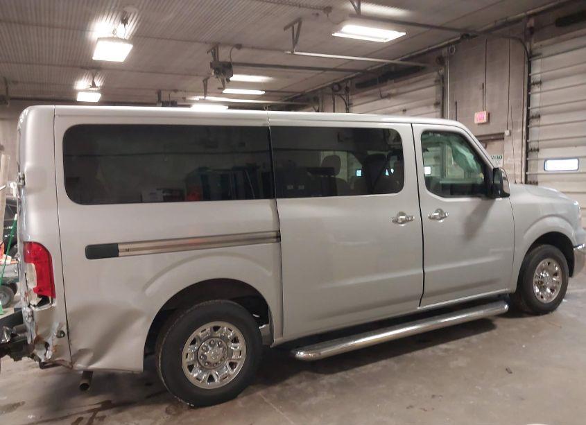 Photo 13 of 2018 Nissan Nv PASSENGER NV3500 HD SV V6 (VIN 5BZBF0AA7JN851683)