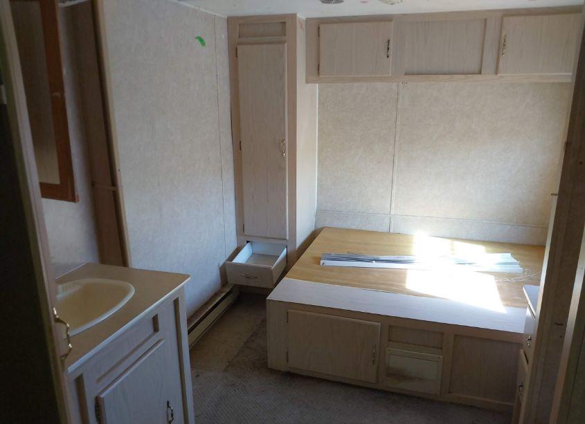 Photo 17 of 2006 T. L. INDUSTRIES TRAVEL TRAILER (VIN 5CH200R2561144716)