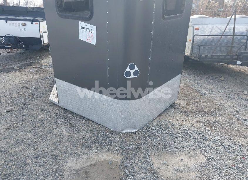 Photo 9 of 2017 Adams Jubilee HORSE TRAILE (VIN 5CLHB1427HR005926)