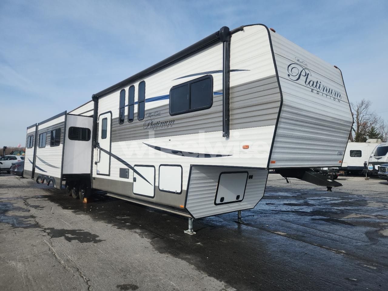 2023 O8BN MONTE CARLO PLATINUM (VIN 5CZ300R32R1228974) main photo