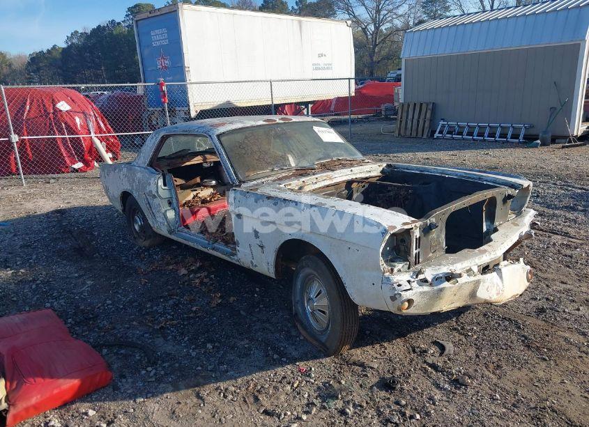 1965 Ford Mustang (VIN 5F07C651272) main photo