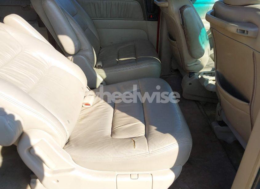 Photo 8 of 2004 Honda Odyssey EX-L (VIN 5FNRL18004B005876)