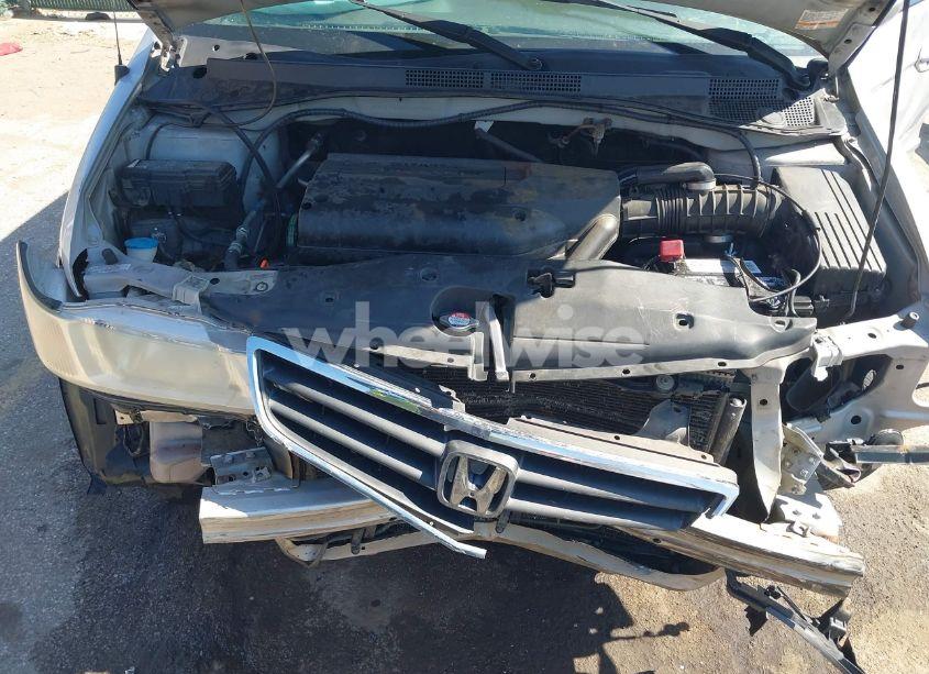 Photo 10 of 2004 Honda Odyssey EX-L (VIN 5FNRL18004B083705)