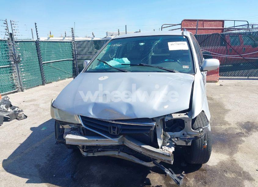 Photo 13 of 2004 Honda Odyssey EX-L (VIN 5FNRL18004B083705)