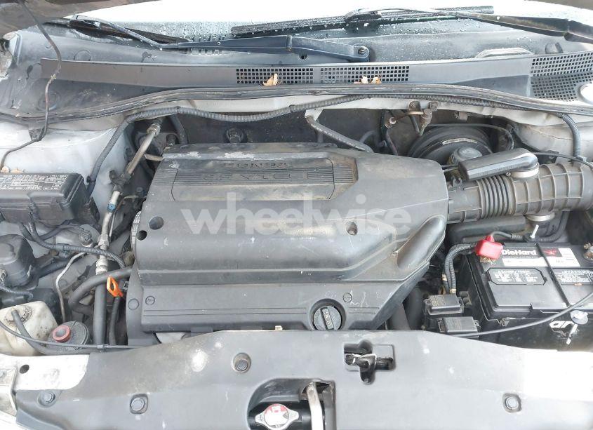 Photo 10 of 2002 Honda Odyssey EX-L (VIN 5FNRL18012B045297)