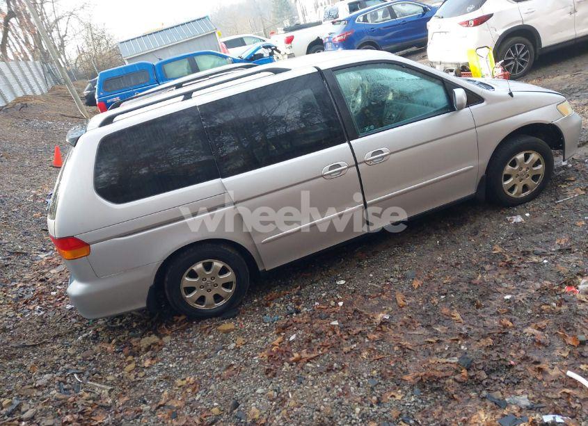 Photo 4 of 2002 Honda Odyssey EX-L (VIN 5FNRL18012B045297)