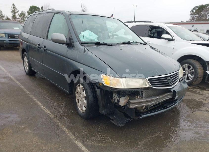 2003 Honda Odyssey EX-L (VIN 5FNRL18013B087874) main photo