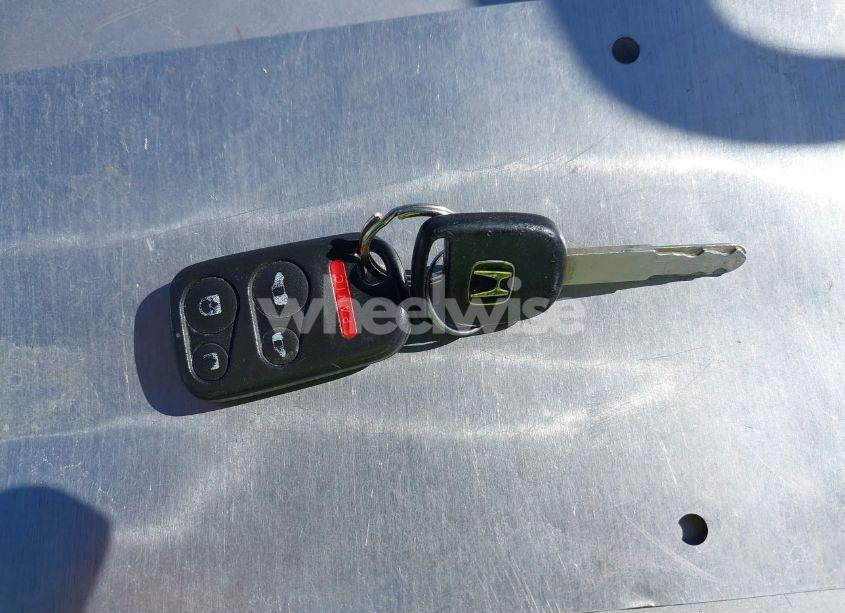 Photo 11 of 2003 Honda Odyssey EX-L (VIN 5FNRL18013B090466)