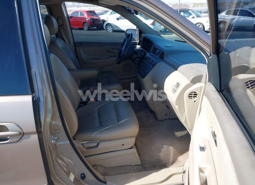 Photo 5 of 2003 Honda Odyssey EX-L (VIN 5FNRL18013B090466)