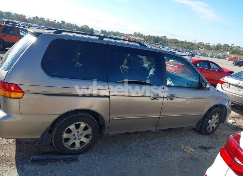 Photo 13 of 2003 Honda Odyssey EX-L (VIN 5FNRL18013B145935)