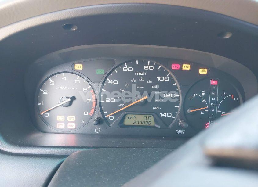 Photo 7 of 2003 Honda Odyssey EX-L (VIN 5FNRL18013B154652)