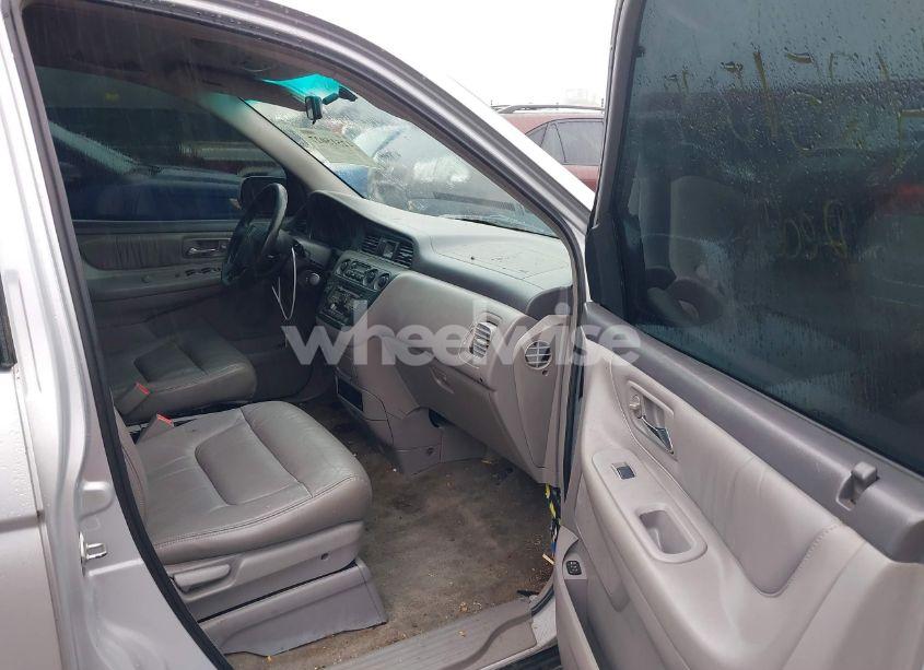 Photo 5 of 2003 Honda Odyssey EX-L (VIN 5FNRL18023B031779)