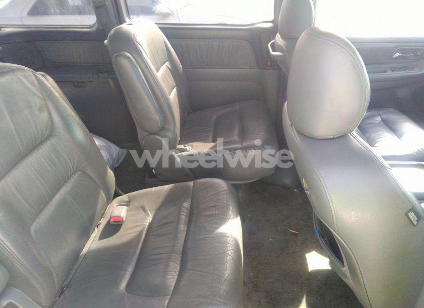 Photo 8 of 2003 Honda Odyssey EX-L (VIN 5FNRL18023B074499)