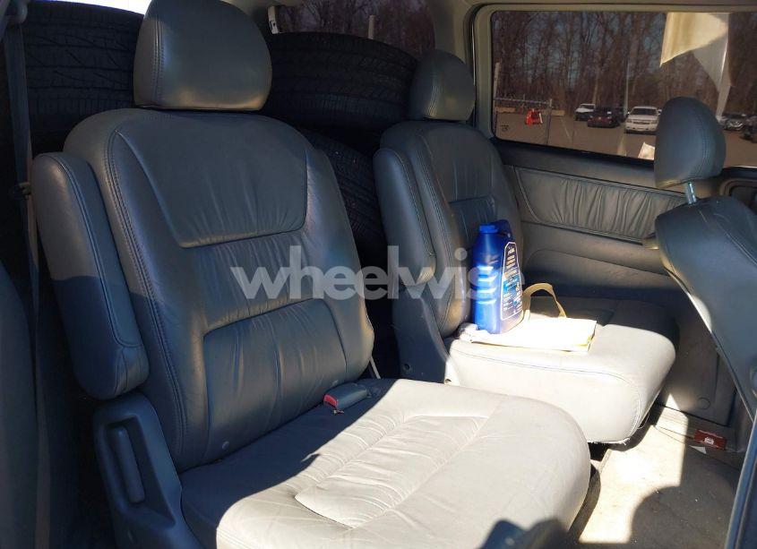 Photo 8 of 2003 Honda Odyssey EX-L (VIN 5FNRL18023B076012)