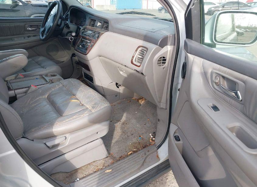 Photo 5 of 2003 Honda Odyssey EX-L (VIN 5FNRL18023B123460)