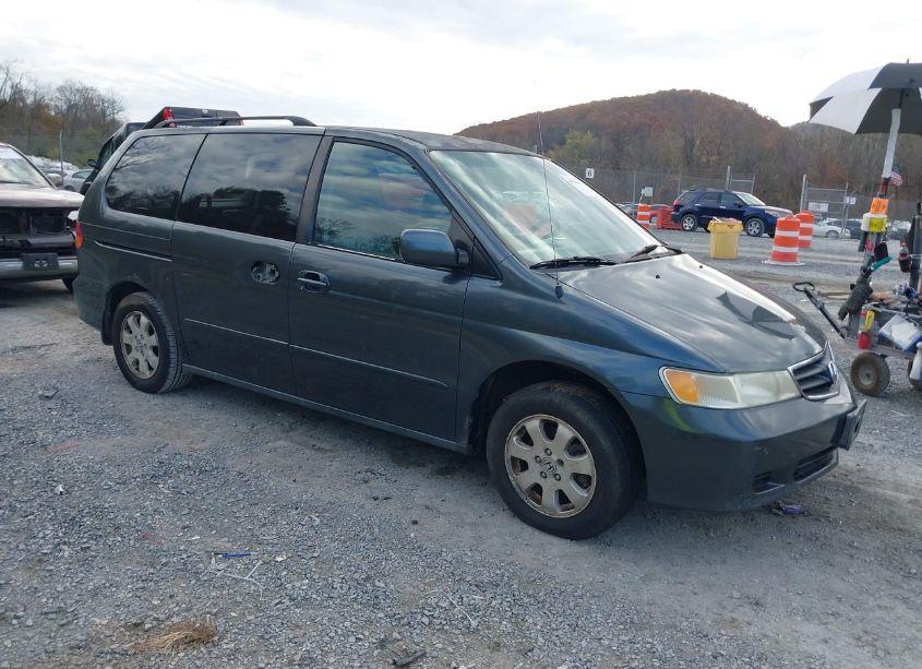 2003 Honda Odyssey EX-L (VIN 5FNRL18033B056884) main photo