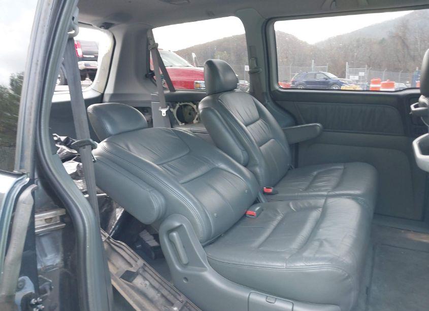 Photo 8 of 2003 Honda Odyssey EX-L (VIN 5FNRL18033B056884)